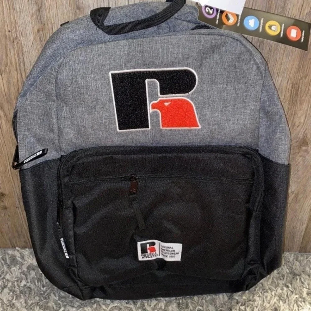 Russell Athletic‎ 18